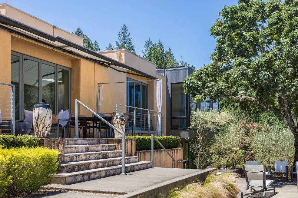 Calistoga Art Center Art & Wine house tours